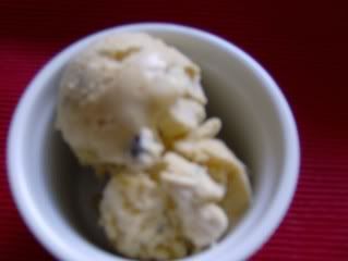 gelado de manga com pepitas de choco