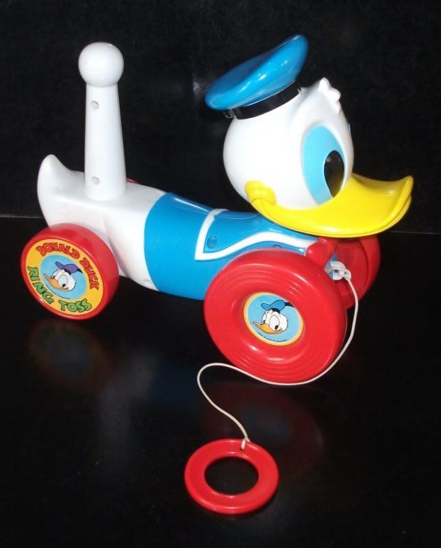 Vintage Walt Disney Donald Duck Ring Toss Pull Along Toy eBay