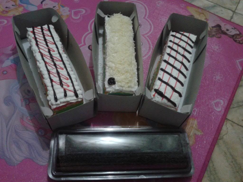  Roll Cake Aneka Rasa