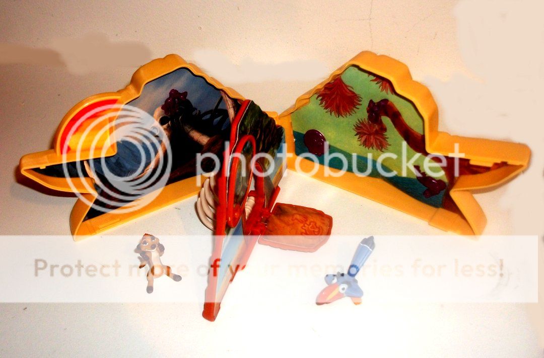 1994 Walt Disney Lion King Mini Figures Pride Rock Playset Figures Loose